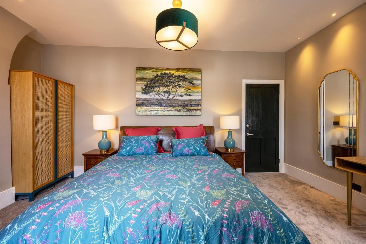 Luxury Central Home - Parking & Ev Point, Superking Bed Canterbury Exterior foto